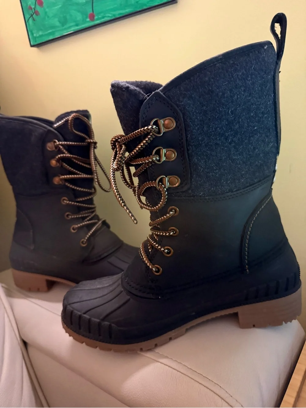 Kamik Black and Brown Lace-Up Cold-Weather Boots
